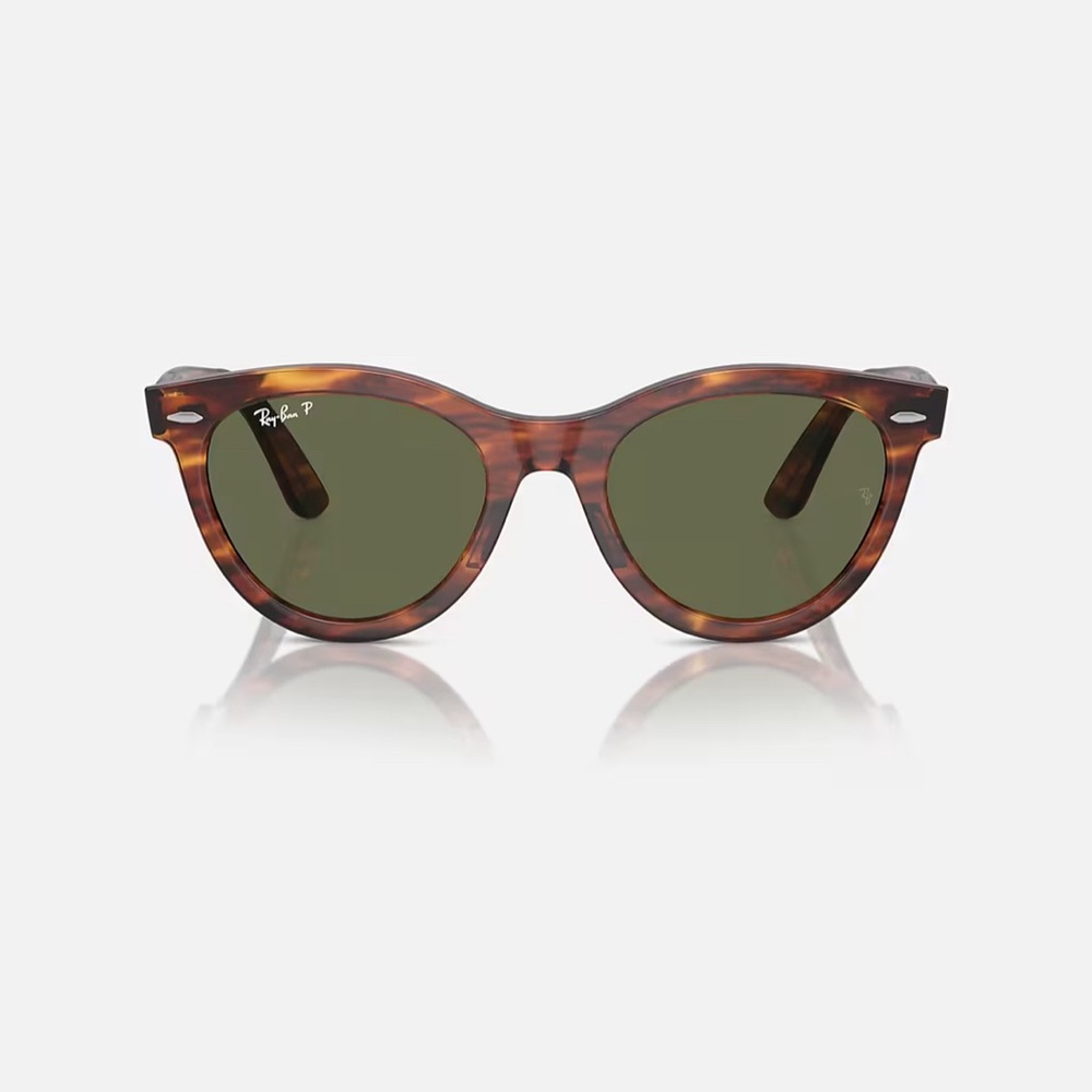 Wayfarer Way Ray-Ban Sunglasses